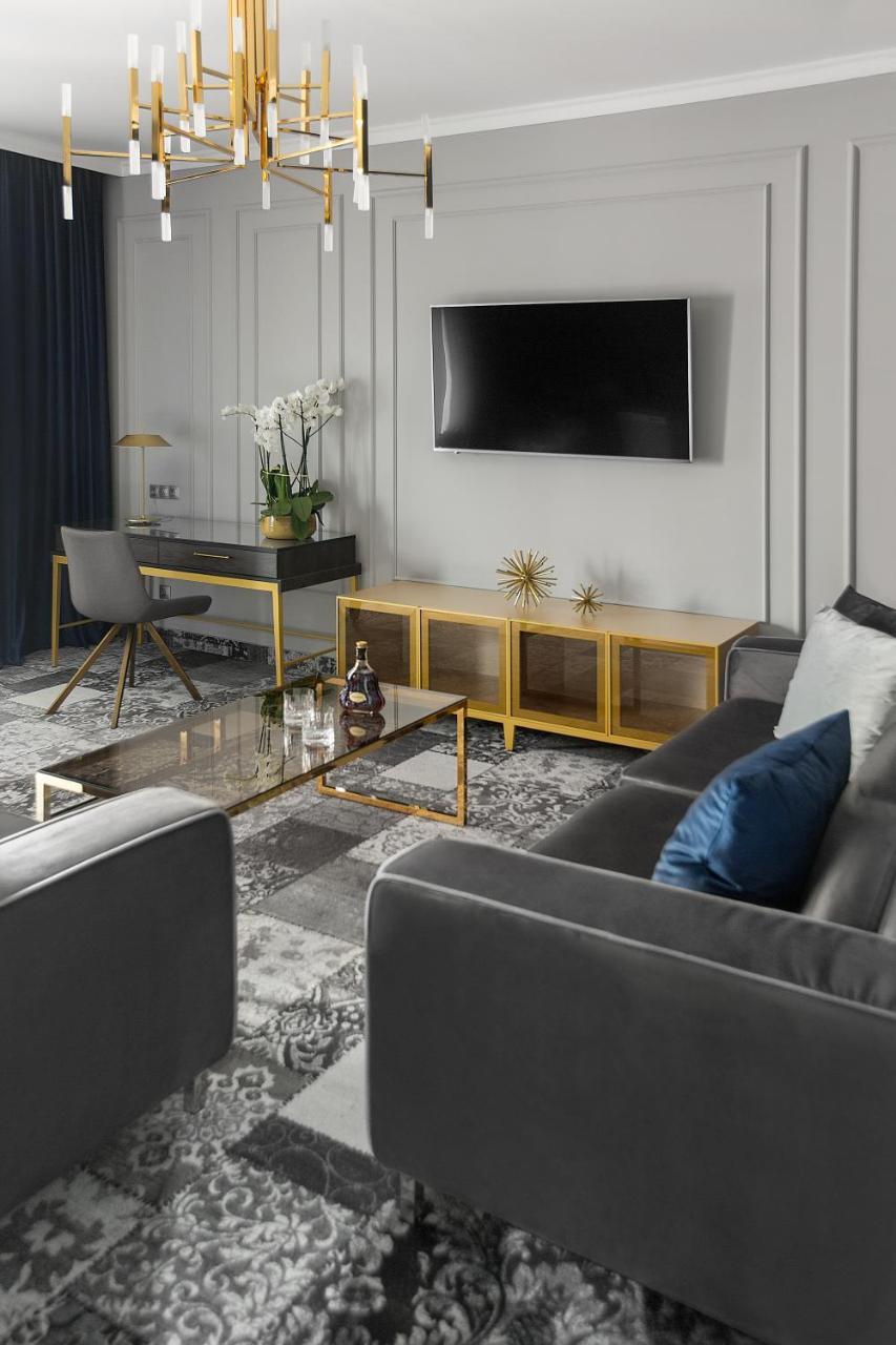 צ'יסינאו Aquaperla Hotel & Spa מראה חיצוני תמונה