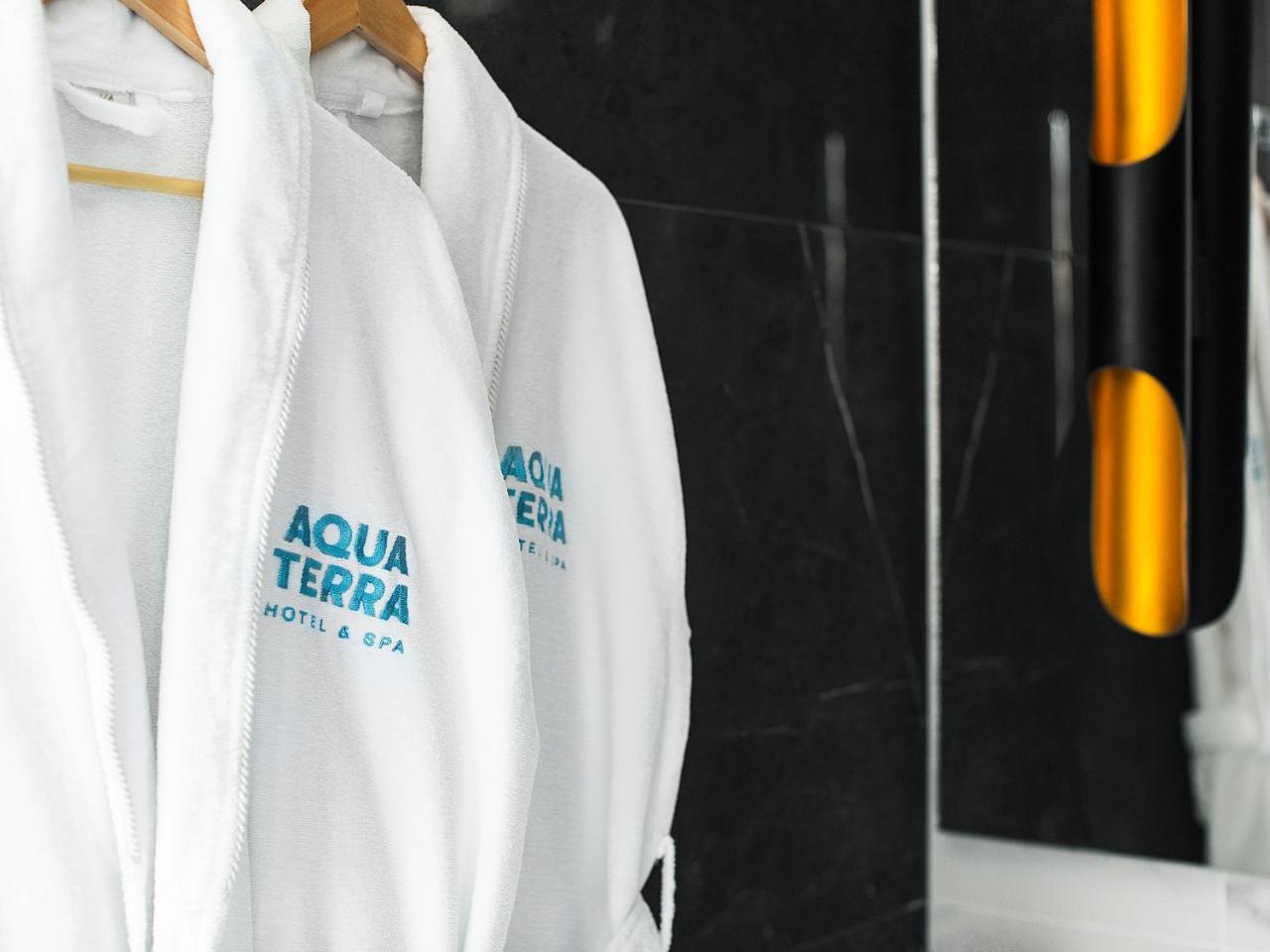 צ'יסינאו Aquaperla Hotel & Spa מראה חיצוני תמונה
